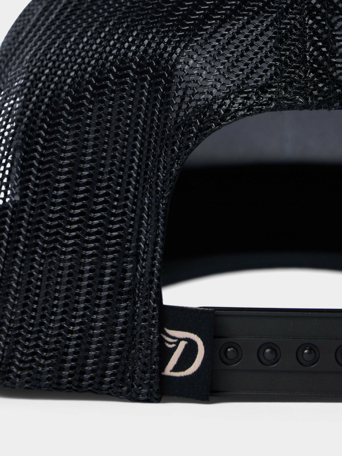 Buckle Badge Austin Trucker - Black | Duck Camp Sale